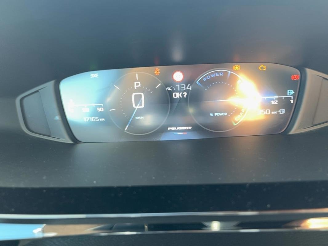 Peugeot 408 - Photo 11