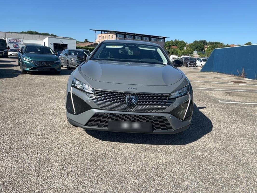 Peugeot 408 - Photo 2