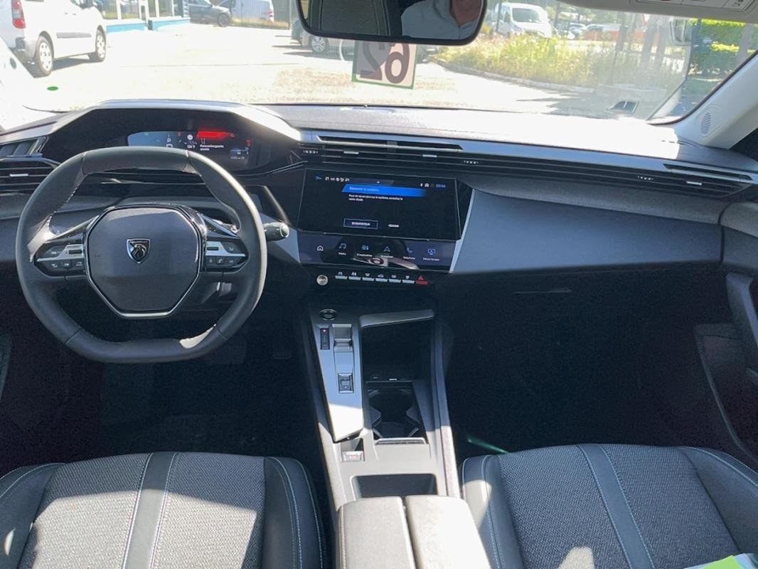 Peugeot 408 - Photo 10