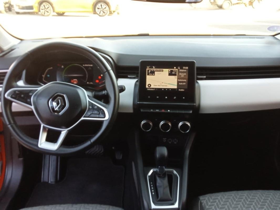 Renault Clio - Photo 8