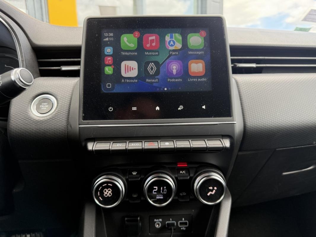 Renault Clio - Photo 17