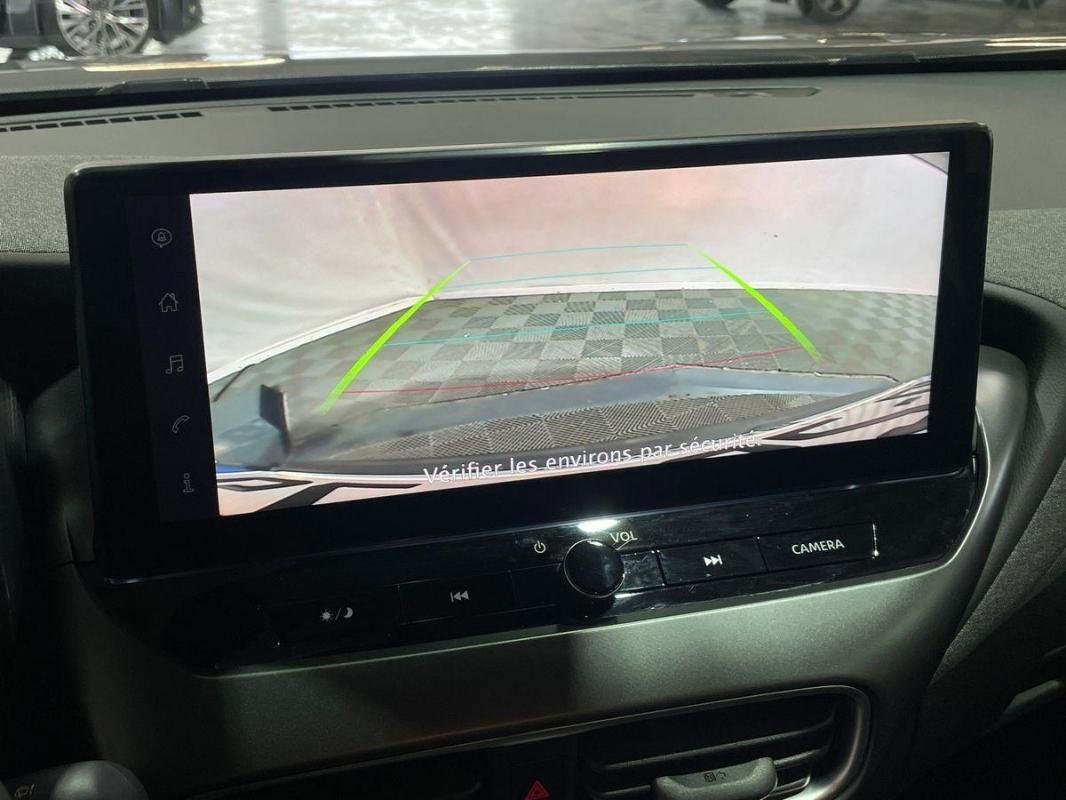 Nissan Juke - Photo 18