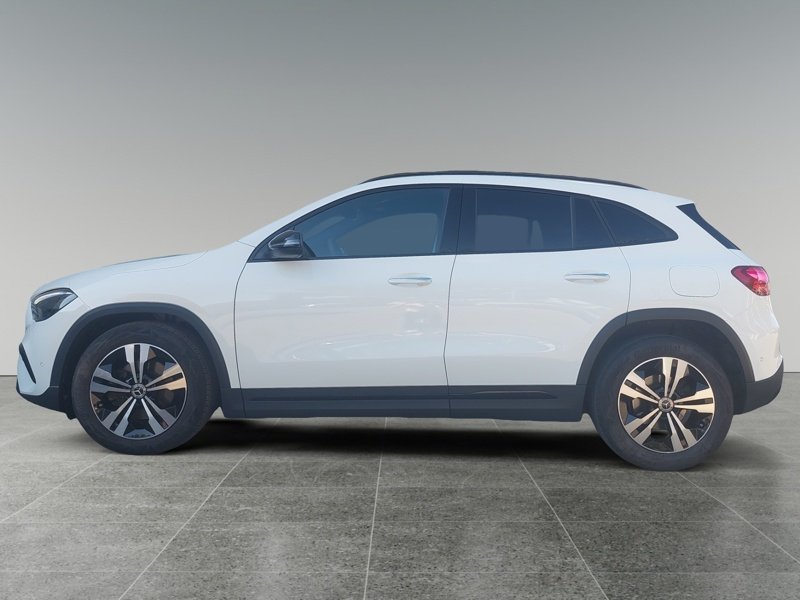 Mercedes Gla - Photo 2