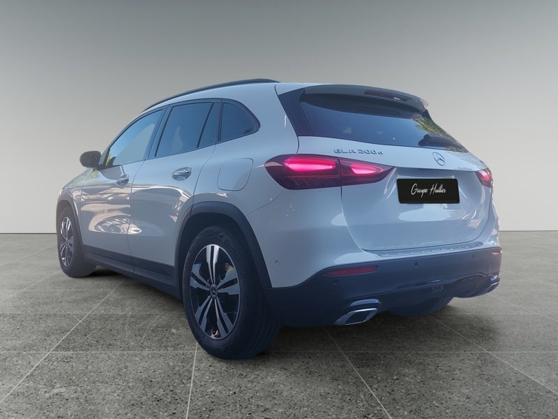 Mercedes Gla - Photo 3