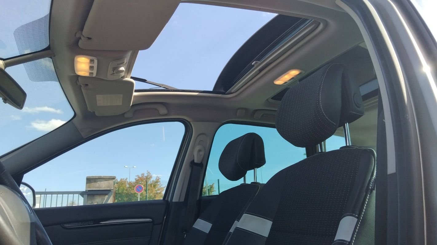 Renault Scénic - Photo 22