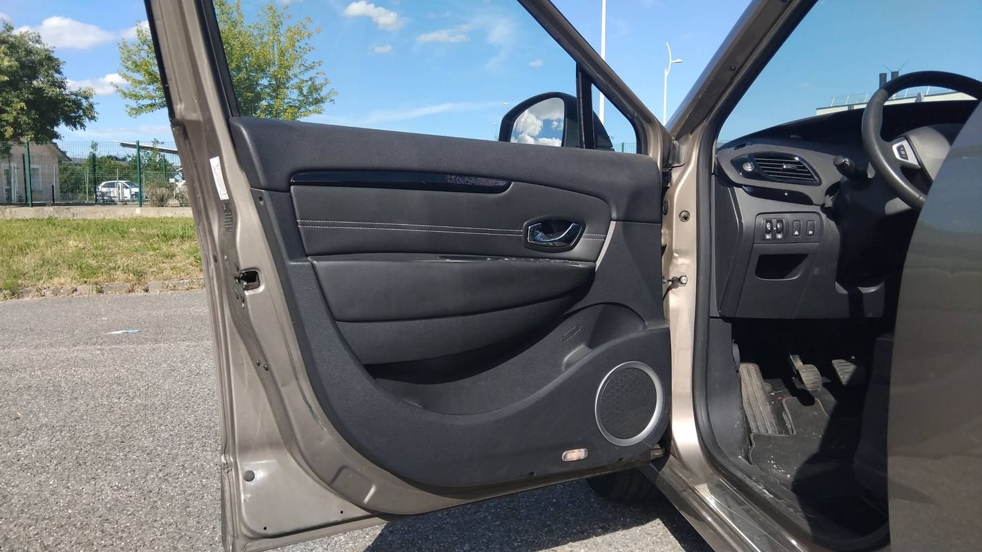 Renault Scénic - Photo 7