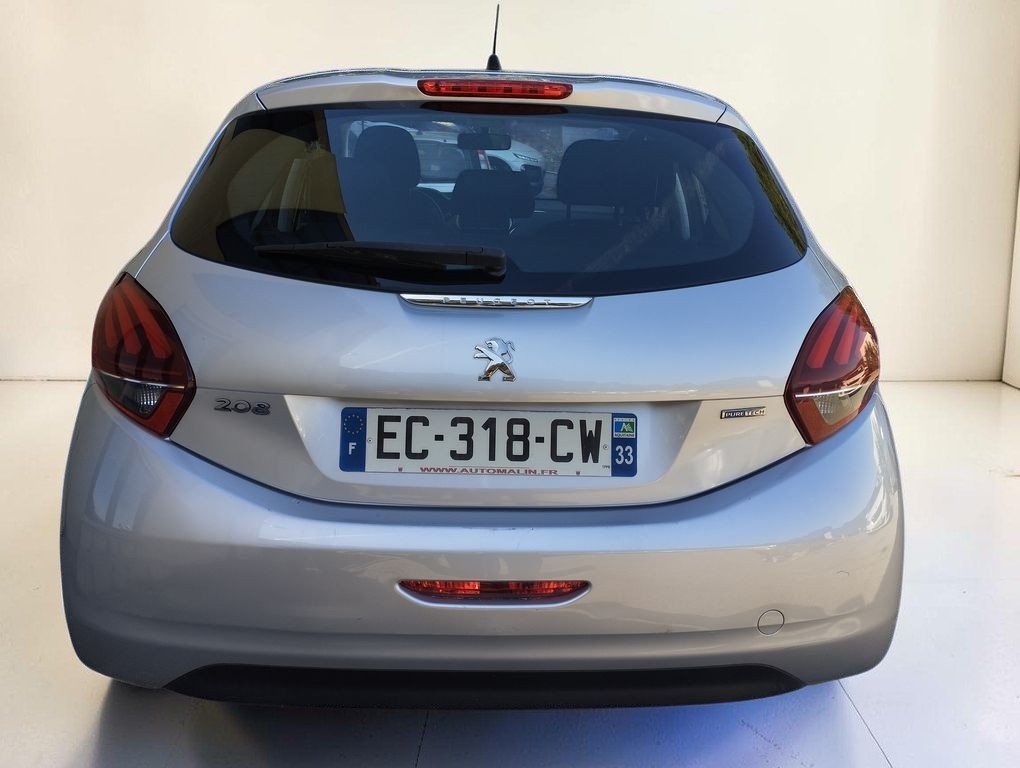 Peugeot 208 - Photo 5