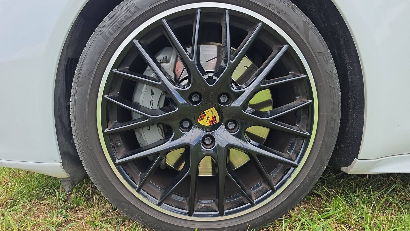Porsche Panamera - Photo 18