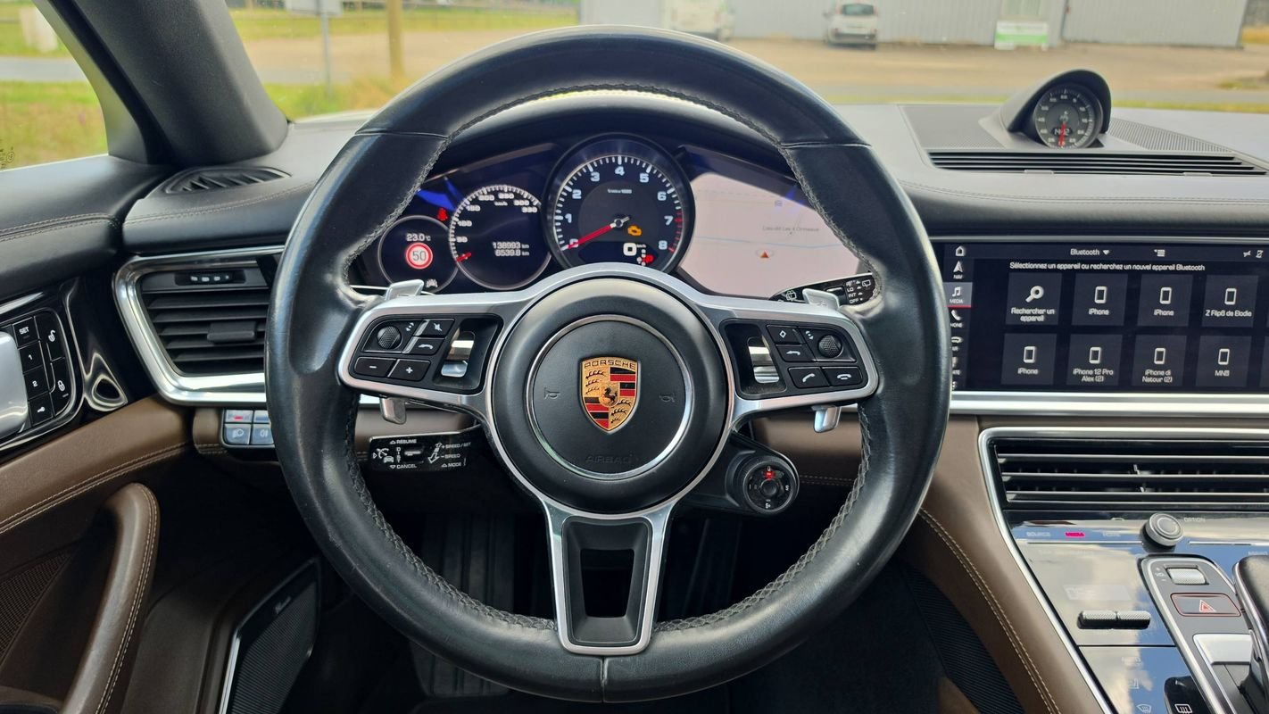 Porsche Panamera - Photo 22