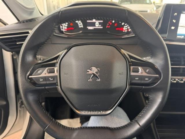 Peugeot 208 - Photo 18