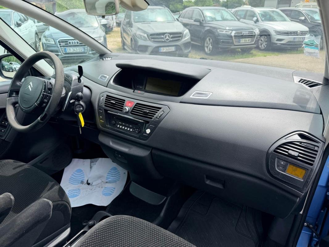 Citroën C4 Picasso - Photo 6