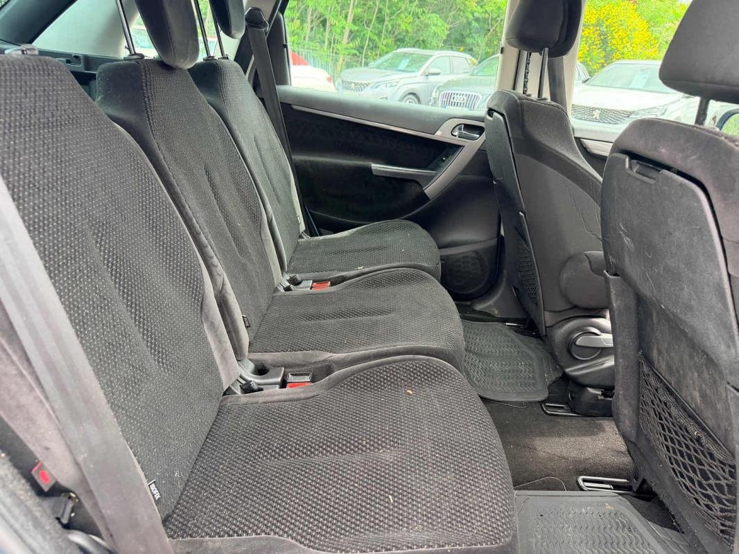 Citroën C4 Picasso - Photo 8