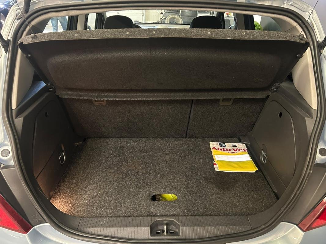 Opel Corsa - Photo 11