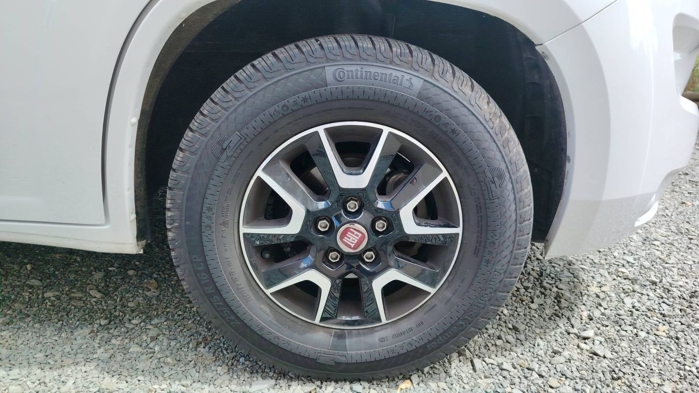 Pilote Pilote V630J 2.3 JTD 140 X Edition - Photo 17