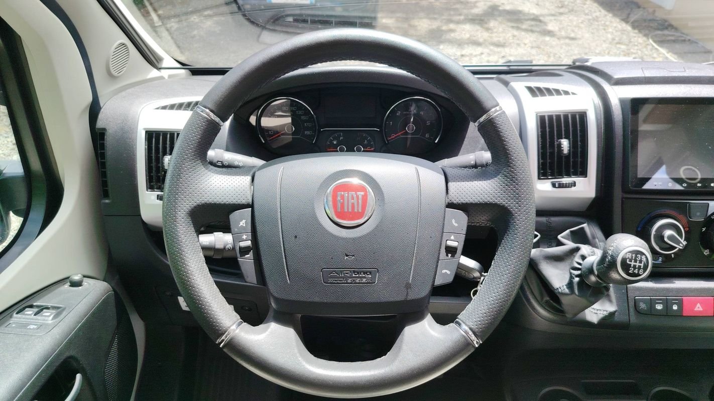Pilote Pilote V630J 2.3 JTD 140 X Edition - Photo 24