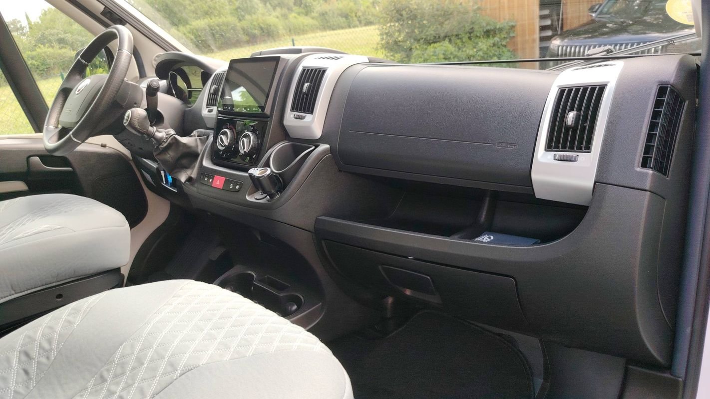 Pilote Pilote V630J 2.3 JTD 140 X Edition - Photo 10