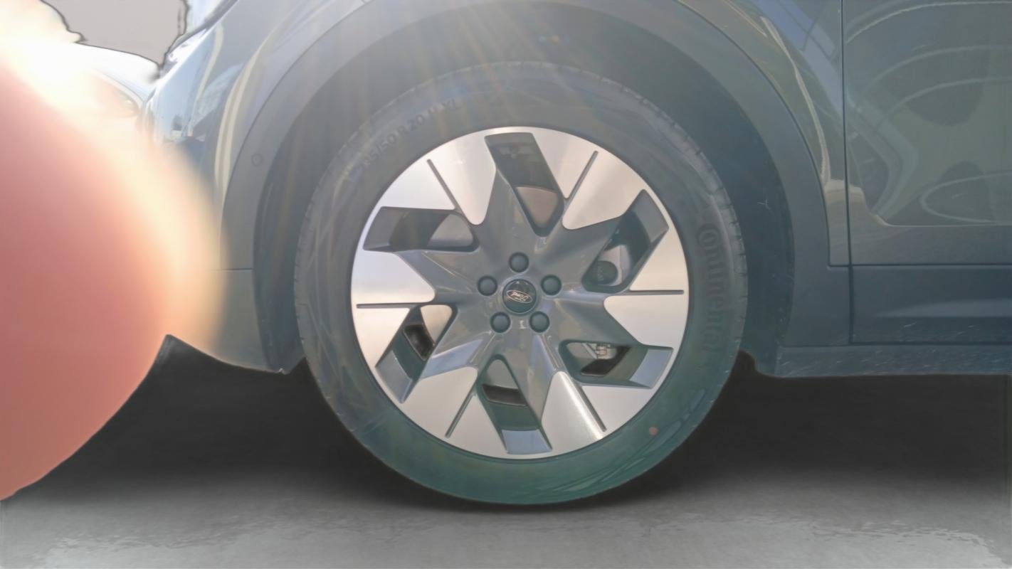 Ford Explorer - Photo 14