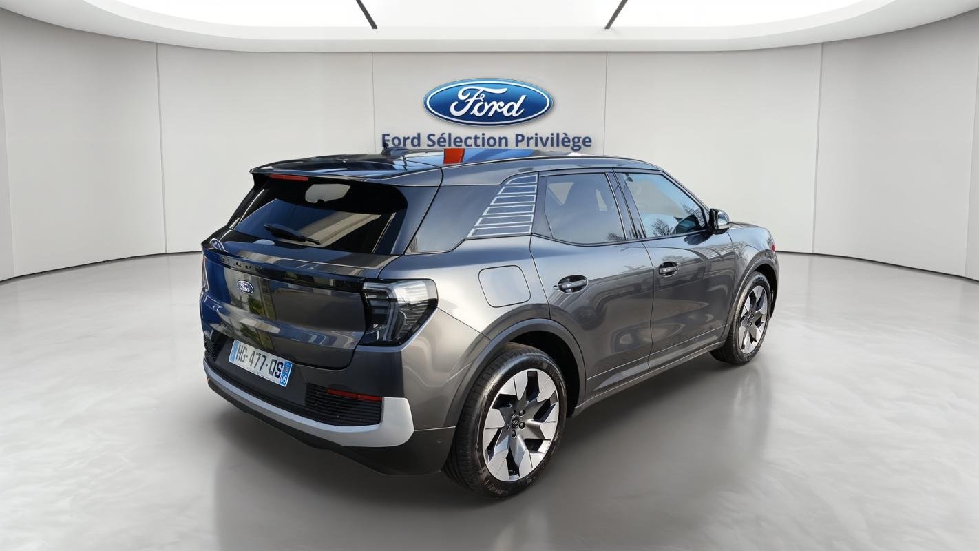 Ford Explorer - Photo 5