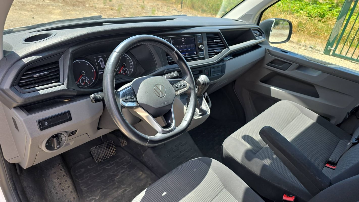 Volkswagen Transporter - Photo 8