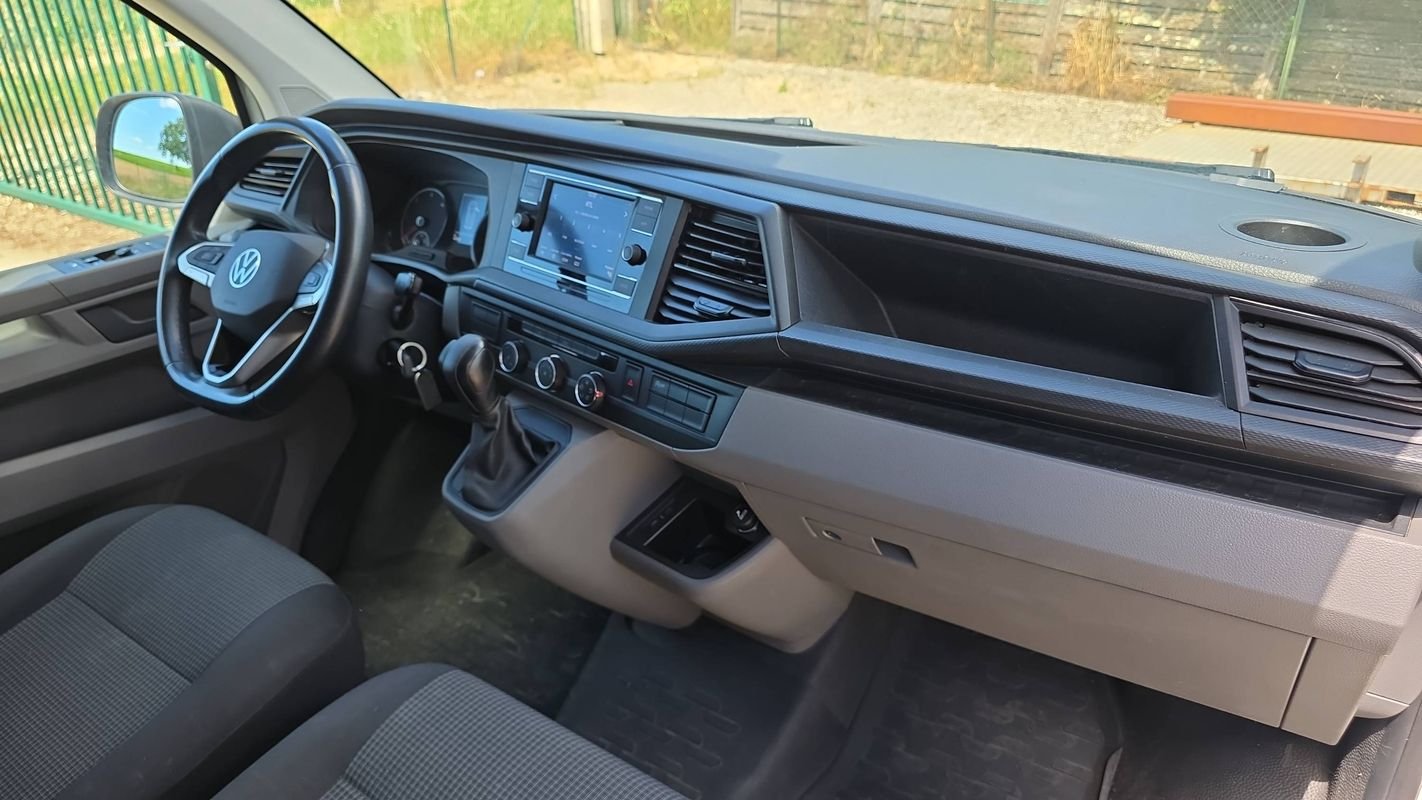 Volkswagen Transporter - Photo 10