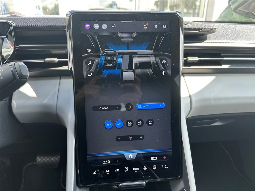 Ford Explorer - Photo 22