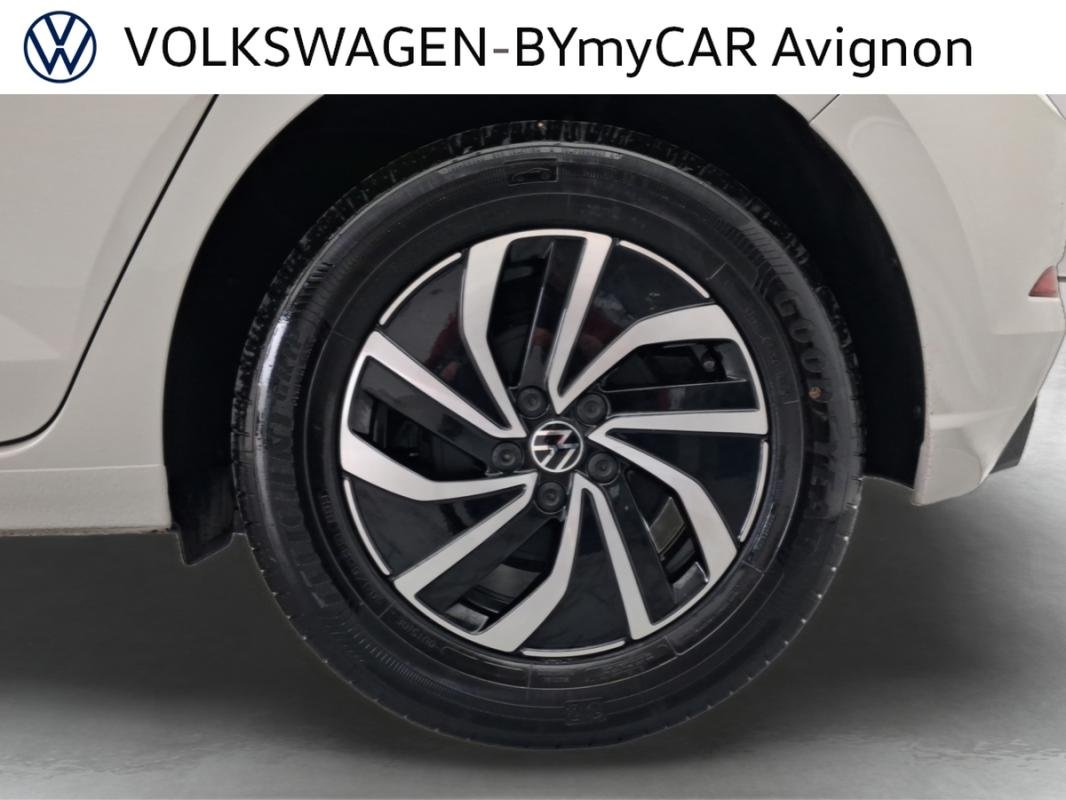 Volkswagen Polo - Photo 18
