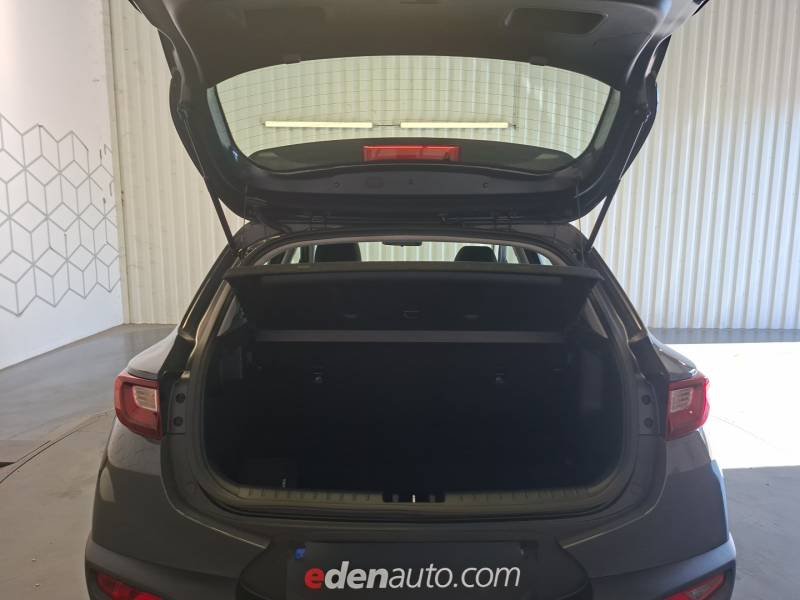 Kia Stonic - Photo 11