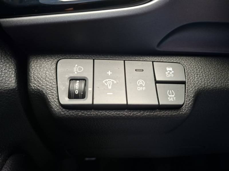 Kia Stonic - Photo 23
