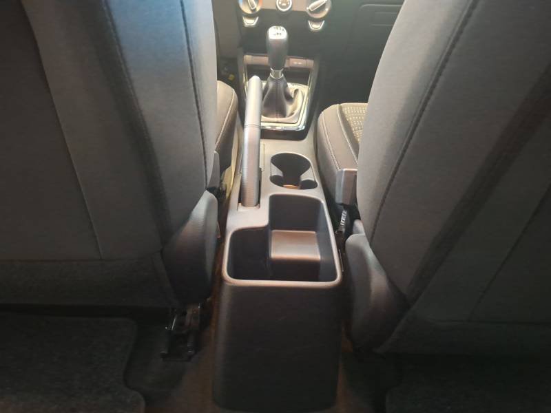 Kia Stonic - Photo 33