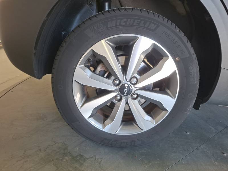 Kia Stonic - Photo 10