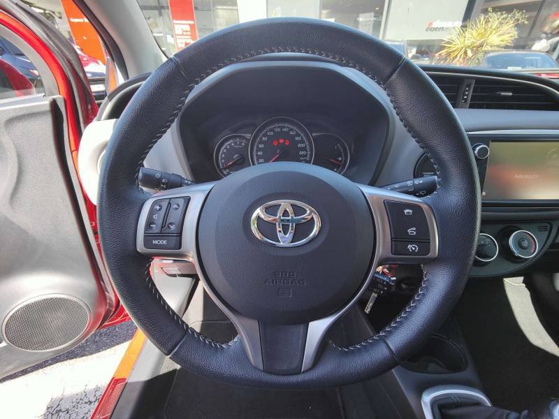Toyota Yaris - Photo 17
