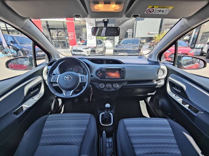 Toyota Yaris - Photo 9