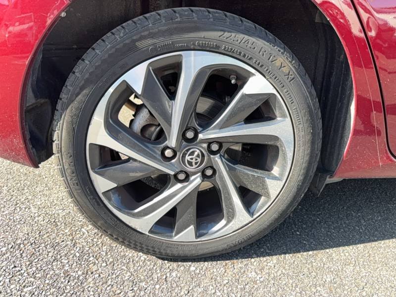 Toyota Auris - Photo 16