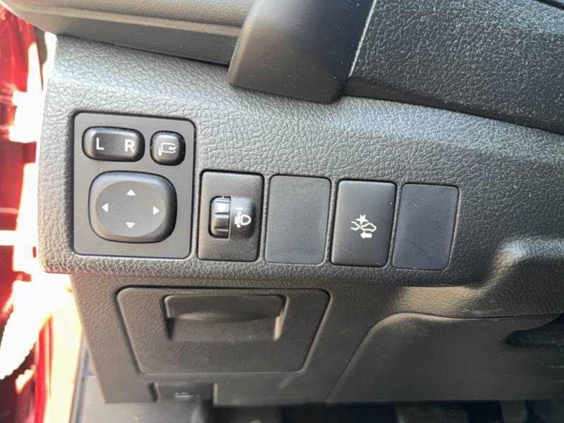 Toyota Auris - Photo 22