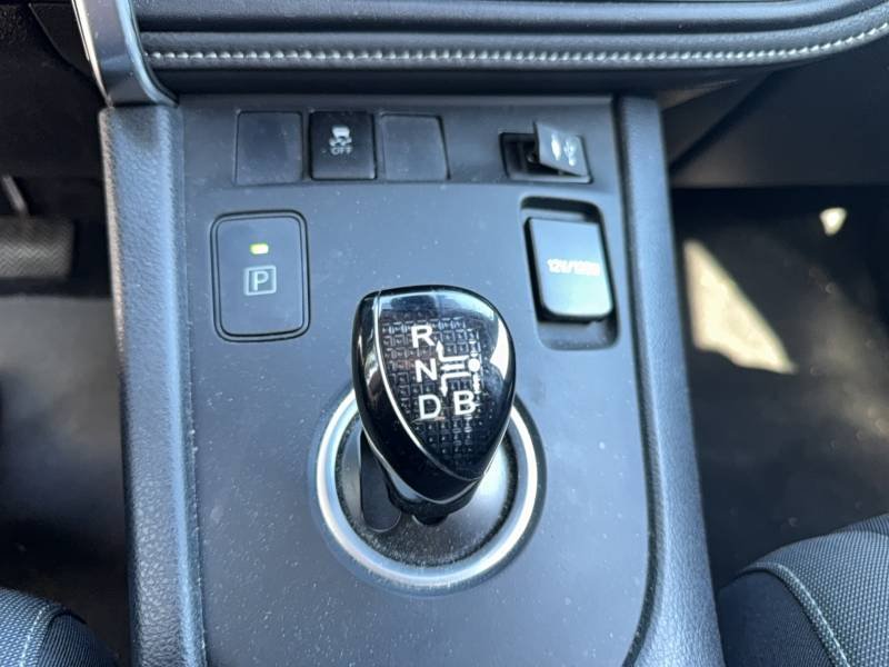 Toyota Auris - Photo 26
