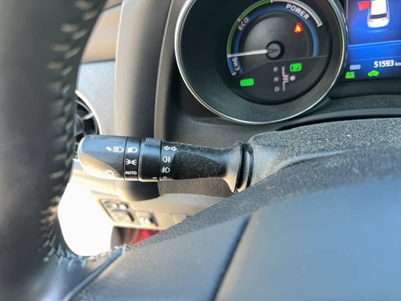 Toyota Auris - Photo 32