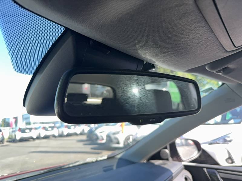 Toyota Auris - Photo 43