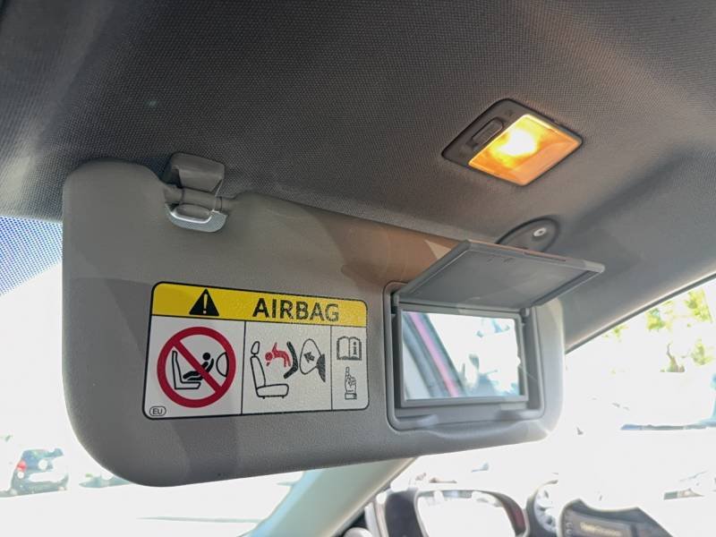 Toyota Auris - Photo 46