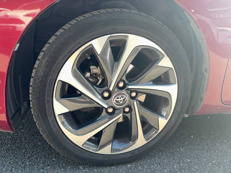 Toyota Auris - Photo 9