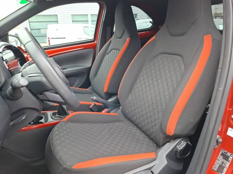 Toyota aygo x - Photo 10