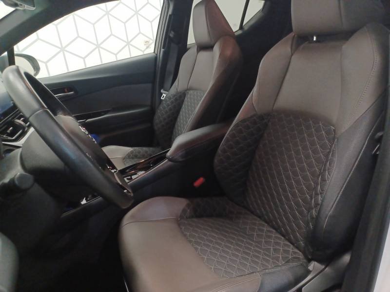 Toyota C-HR - Photo 15