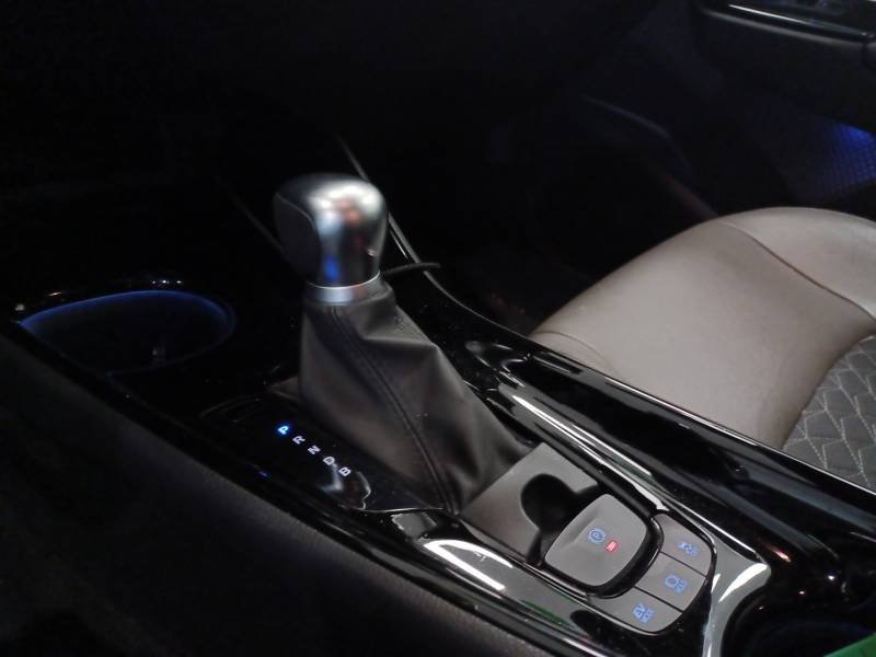 Toyota C-HR - Photo 20
