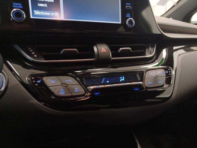 Toyota C-HR - Photo 21