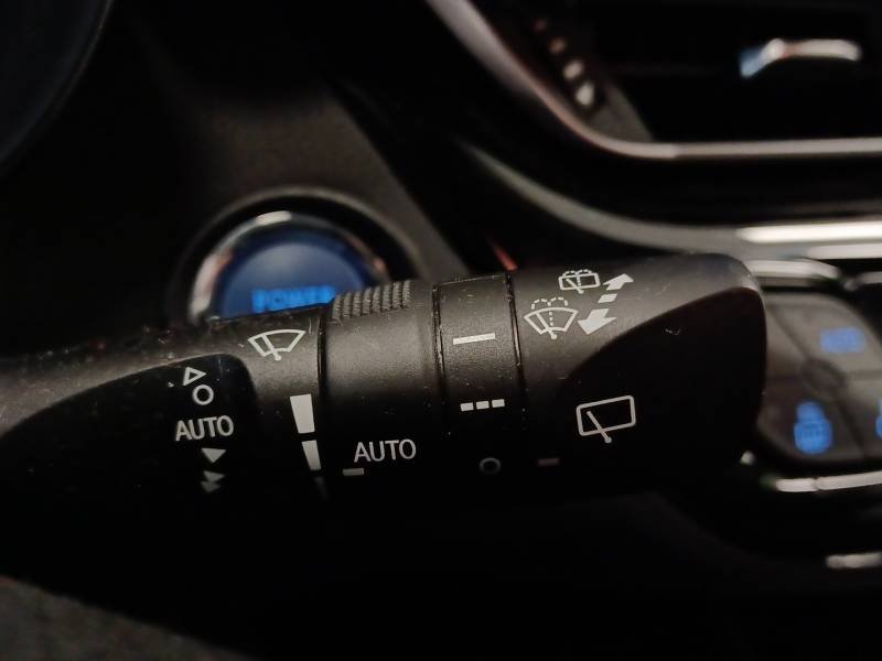 Toyota C-HR - Photo 24