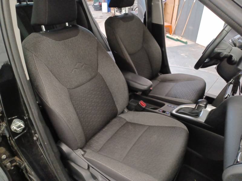Toyota Yaris - Photo 12
