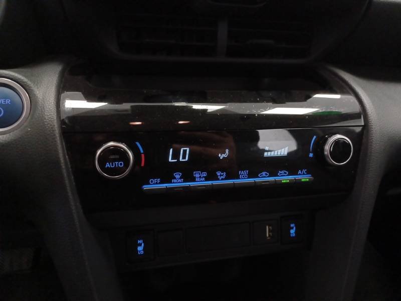 Toyota Yaris - Photo 19