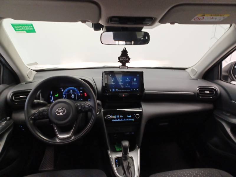 Toyota Yaris - Photo 11