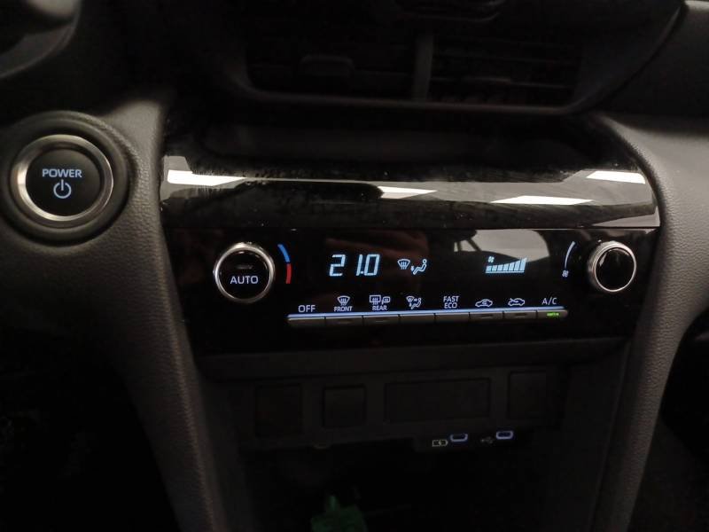 Toyota Yaris - Photo 20