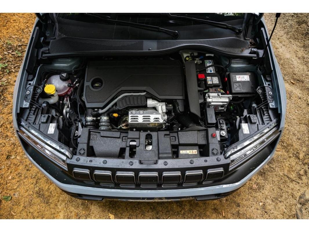 Jeep Avenger - Photo 17