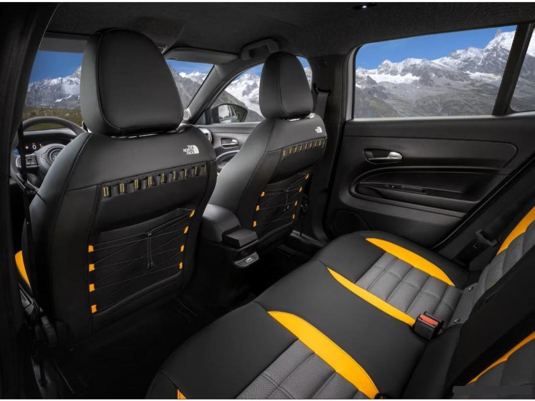 Jeep Avenger - Photo 10